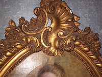 Lot 152 - ovalen schilderij jonge dame - afbeelding 3 van  4