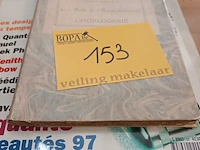 Lot 153 - boeken over klokken en horloges. 9 stuks - afbeelding 6 van  6