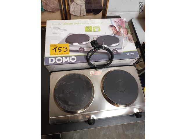 Lot 153 - elektrische kookplaat domo - afbeelding 1 van  4