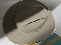 Lot 153 - herenhoeden - afbeelding 3 van  3