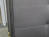 Lot 153 - hoofdborden boxspring muurbevestiging, 2 stuks - afbeelding 2 van  2