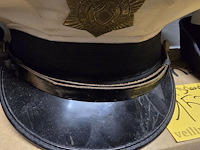 Lot 153 - ijsland 1 kepie + 1 vrouwelijke - afbeelding 2 van  3