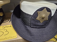 Lot 153 - ijsland 1 kepie + 1 vrouwelijke - afbeelding 3 van  3