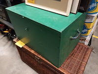 Lot 153 - koffers. 2 stuks - afbeelding 2 van  5