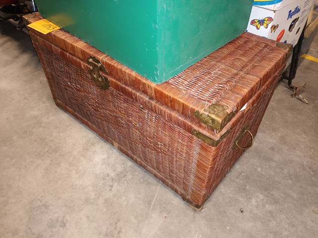 Lot 153 - koffers. 2 stuks - afbeelding 4 van  5
