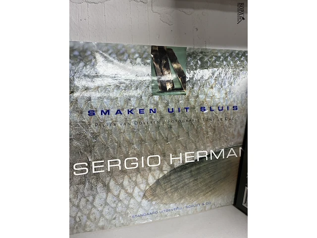 Lot 153 - lot boeken 'sergio herman' - 7 stuks - afbeelding 2 van  3