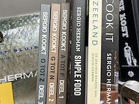 Lot 153 - lot boeken 'sergio herman' - 7 stuks - afbeelding 3 van  3