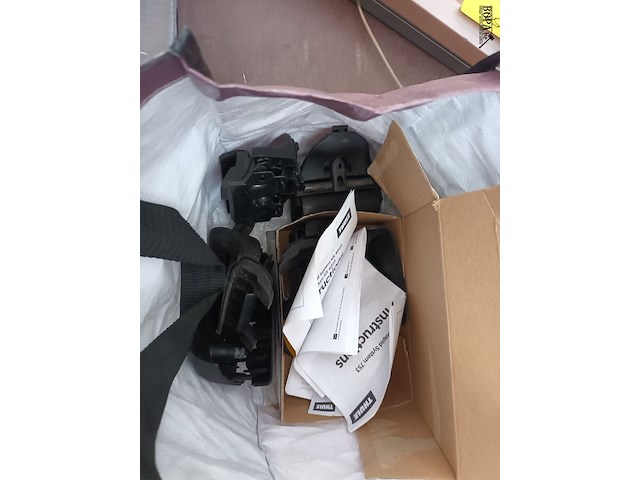 Lot 153 - wingbar thule - afbeelding 5 van  5