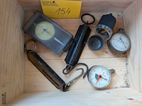 Lot 154 - divers meetapparatuur - afbeelding 1 van  1