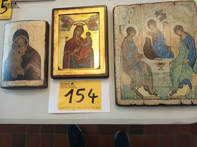 Lot 154 - icoon. 3 stuks - afbeelding 1 van  4