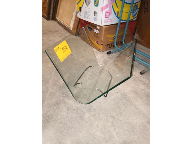 Lot 154 - tijdschriftenhouder in glas - afbeelding 2 van  3