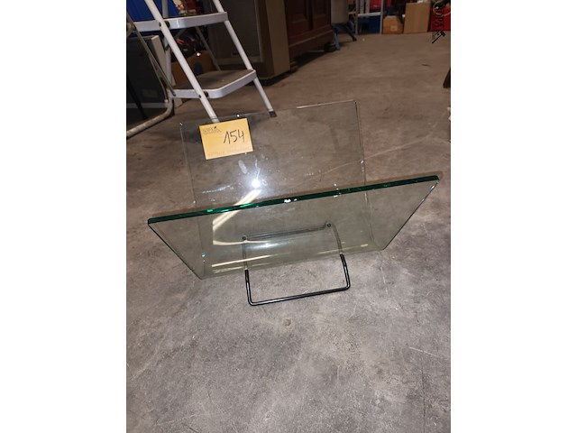Lot 154 - tijdschriftenhouder in glas - afbeelding 3 van  3