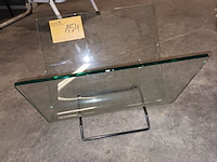 Lot 154 - tijdschriftenhouder in glas - afbeelding 3 van  3