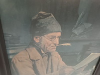 Lot 155 - kader man aan bureel - afbeelding 2 van  4