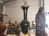 Lot 155 - metalen lampedaire