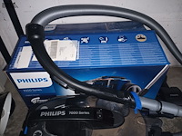 Lot 155 - stofzuiger philips - afbeelding 3 van  4