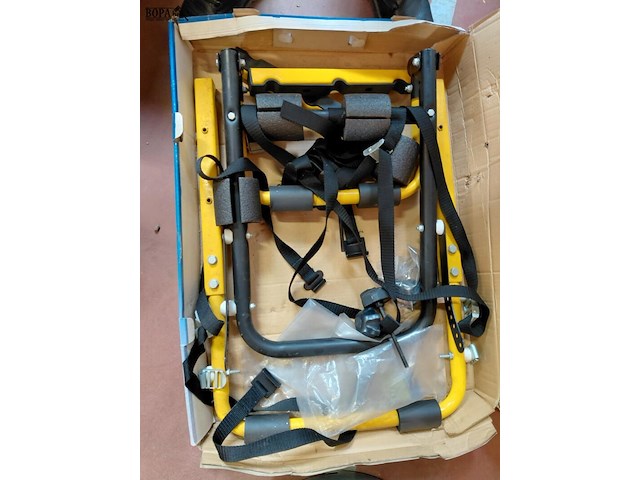 Lot 155 - universele fietsdrager voor 3 fietsen - afbeelding 2 van  2