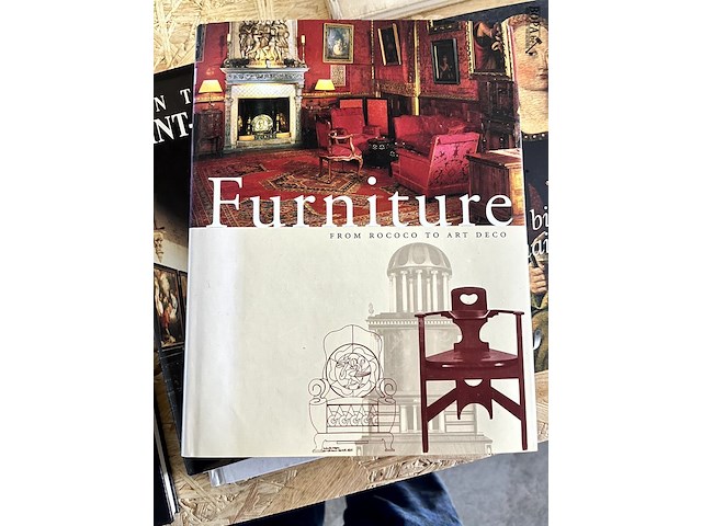 Lot 156 - furniture from rococ to art deco - afbeelding 1 van  7