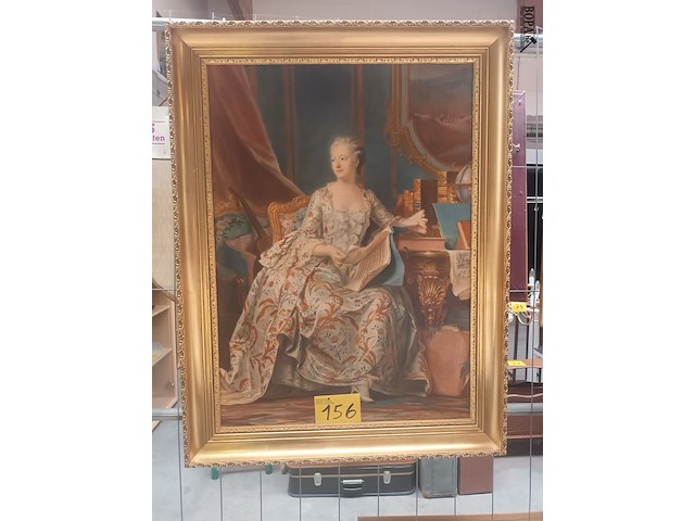 Lot 156 - kader vrouw met boeken - afbeelding 1 van  5