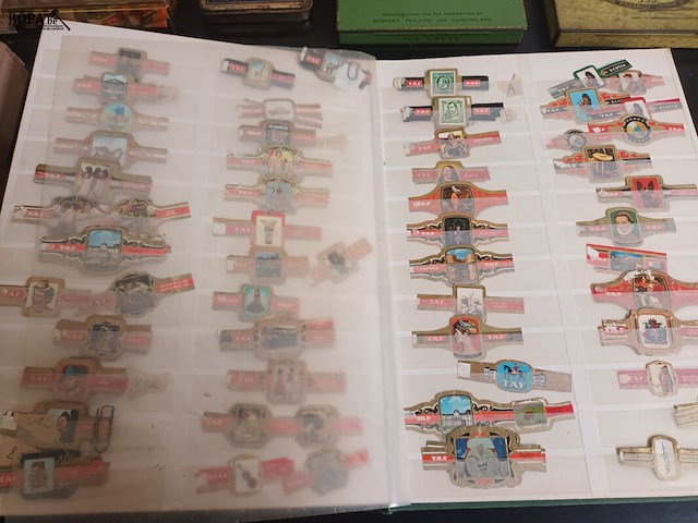 Lot 156 - verzameling sigarenbandjes - afbeelding 7 van  7