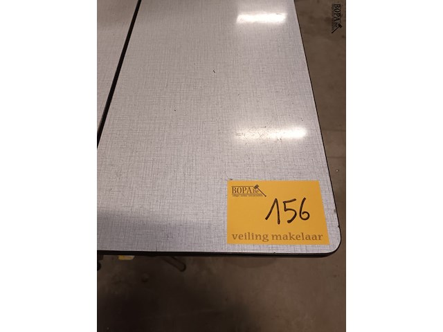 Lot 156 - vintage keukentafel - afbeelding 4 van  4