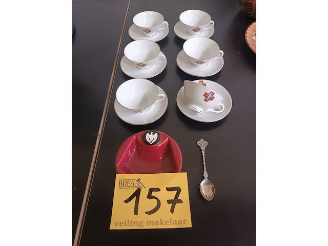 Lot 157 - belgische rode kruis. 14 stuks - afbeelding 1 van  5