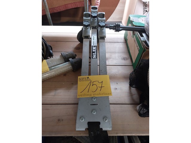 Lot 157 - dolly voor camera (slik 6050) - afbeelding 1 van  1