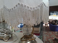 Lot 157 - duo vintage nachtlampjes met beige lampenkap en beige pot me - afbeelding 2 van  3