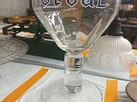 Lot 157 - groot glas van orval - afbeelding 2 van  4