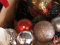 Lot 157 - kerst deco. 2 dozen - afbeelding 5 van  6