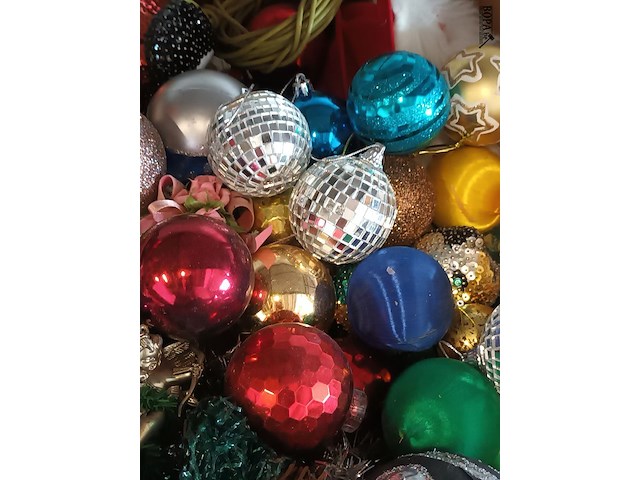 Lot 157 - kerst deco. 2 dozen - afbeelding 6 van  6