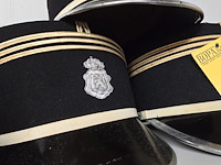 Lot 157 - luxemburg 3 kepies - afbeelding 2 van  4