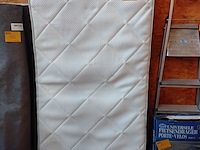 Lot 157 - matras 1 pers 90*200 - afbeelding 1 van  2