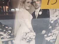 Lot 157 - trouwfoto in kader - afbeelding 3 van  4