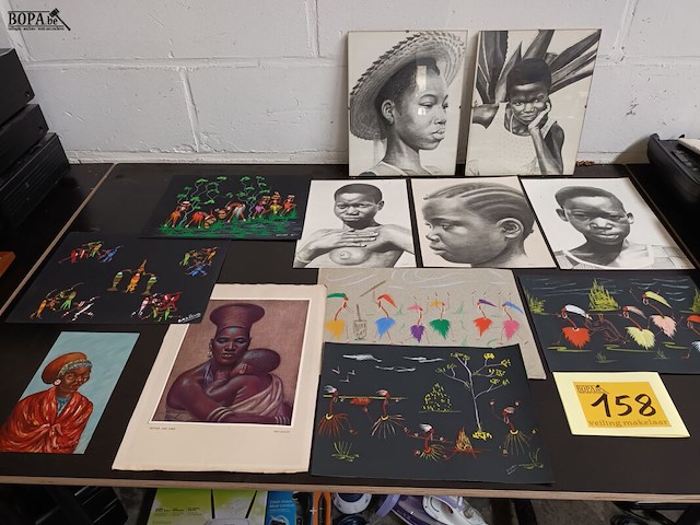 Lot 158 - afrikaanse kunst. 12 stuks - afbeelding 1 van  4