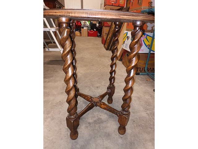 Lot 158 - bijzettafel - afbeelding 3 van  4