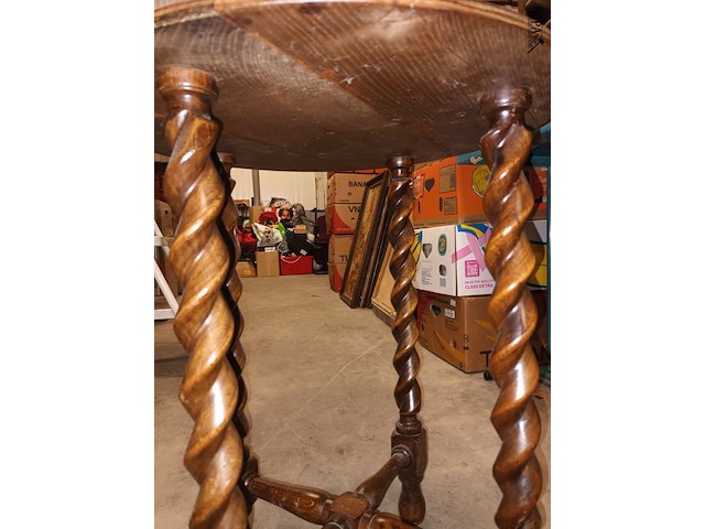 Lot 158 - bijzettafel - afbeelding 4 van  4