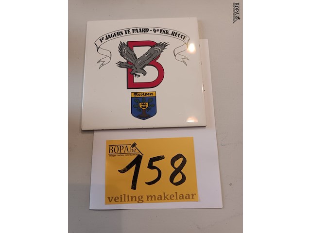 Lot 158 - militaire tegel - afbeelding 3 van  3
