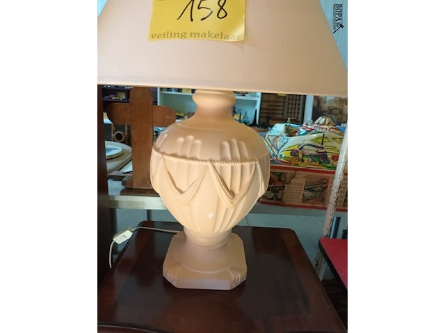 Lot 158 - vintage tafellamp - afbeelding 2 van  2