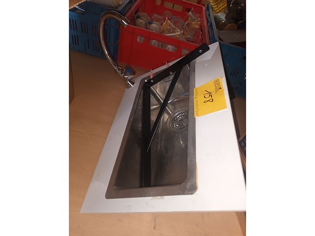 Lot 158 - wasbak - afbeelding 2 van  4
