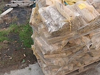 Lot 159 - brandhout berk. 1 pallet - afbeelding 2 van  3