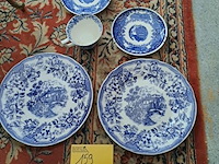 Lot 159 - lot blauw servies: borden ironstone tableware, bordjes old e - afbeelding 1 van  4