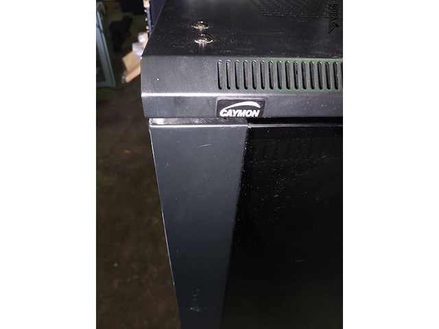 Lot 159 - mobiele serverkast caymon - afbeelding 4 van  5