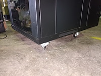 Lot 159 - mobiele serverkast caymon - afbeelding 5 van  5