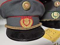 Lot 159 - oostenrijk 3 kepies - afbeelding 2 van  4