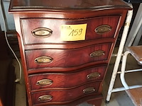 Lot 159 - vintage ladekast - afbeelding 1 van  3