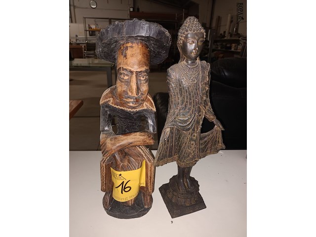 Lot 16 - beeld. 2 stuks - afbeelding 1 van  3