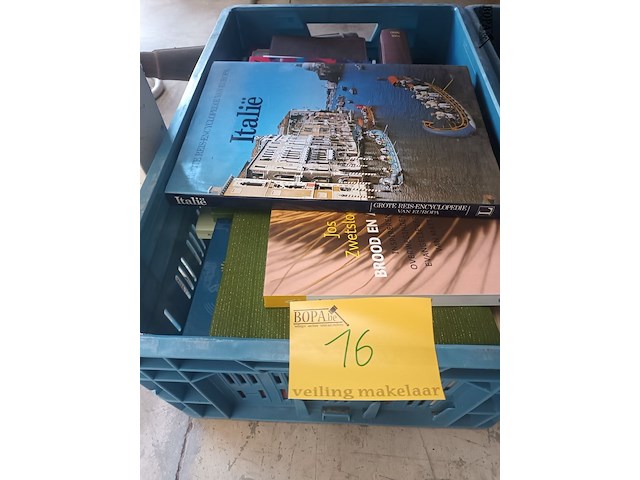 Lot 16 - boeken - afbeelding 4 van  4