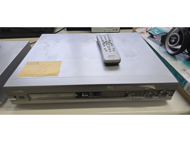 Lot 16 - dvd speler philips met afstandsbediening - afbeelding 1 van  5
