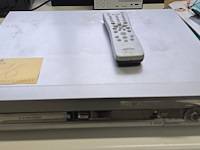 Lot 16 - dvd speler philips met afstandsbediening